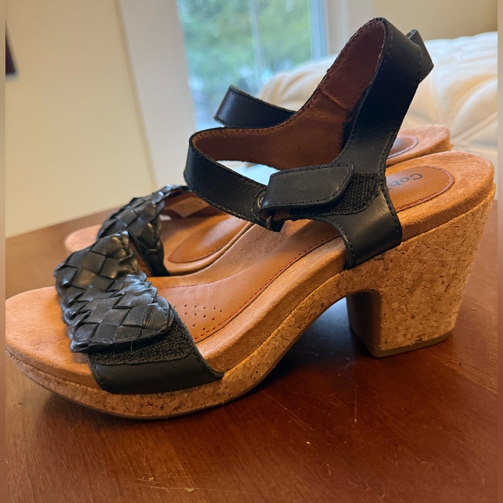 Cobb Hill Black Leather High Heel Sandals, size 7